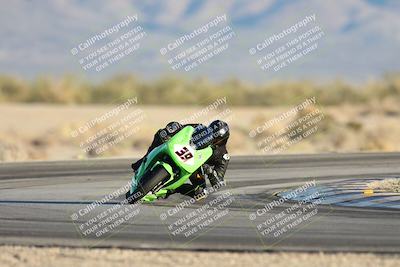 media/Dec-07-2025-CVMA (Sun) [[3e7d2de5dc]]/Race 18-Formula Twins-Formula 40 UL/